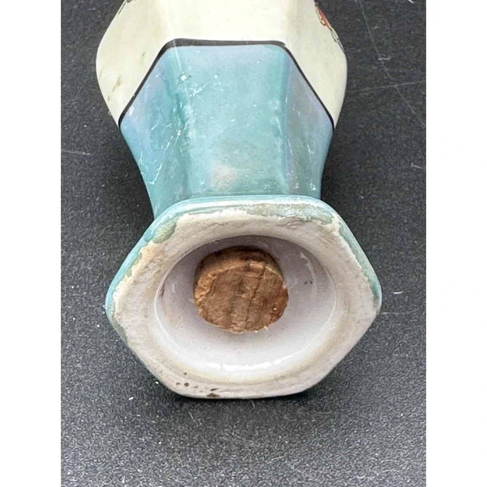Vintage Art Deco Salt Shaker‎ Japan